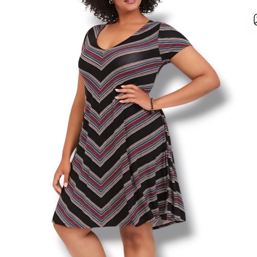 Torrid Mini Super Soft Trapeze Dress Chevron Stripe A-Line V Neck Plus Size 1x